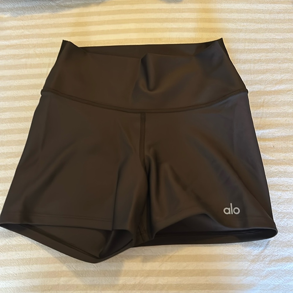 Alo Yoga 3" High-Waist Airlift Short